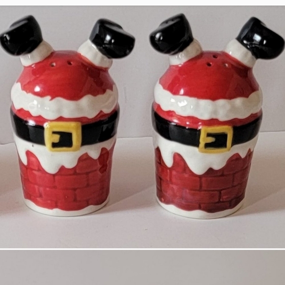 Santa Upside-down in Chimney S&P Shakers - Picture 1 of 3